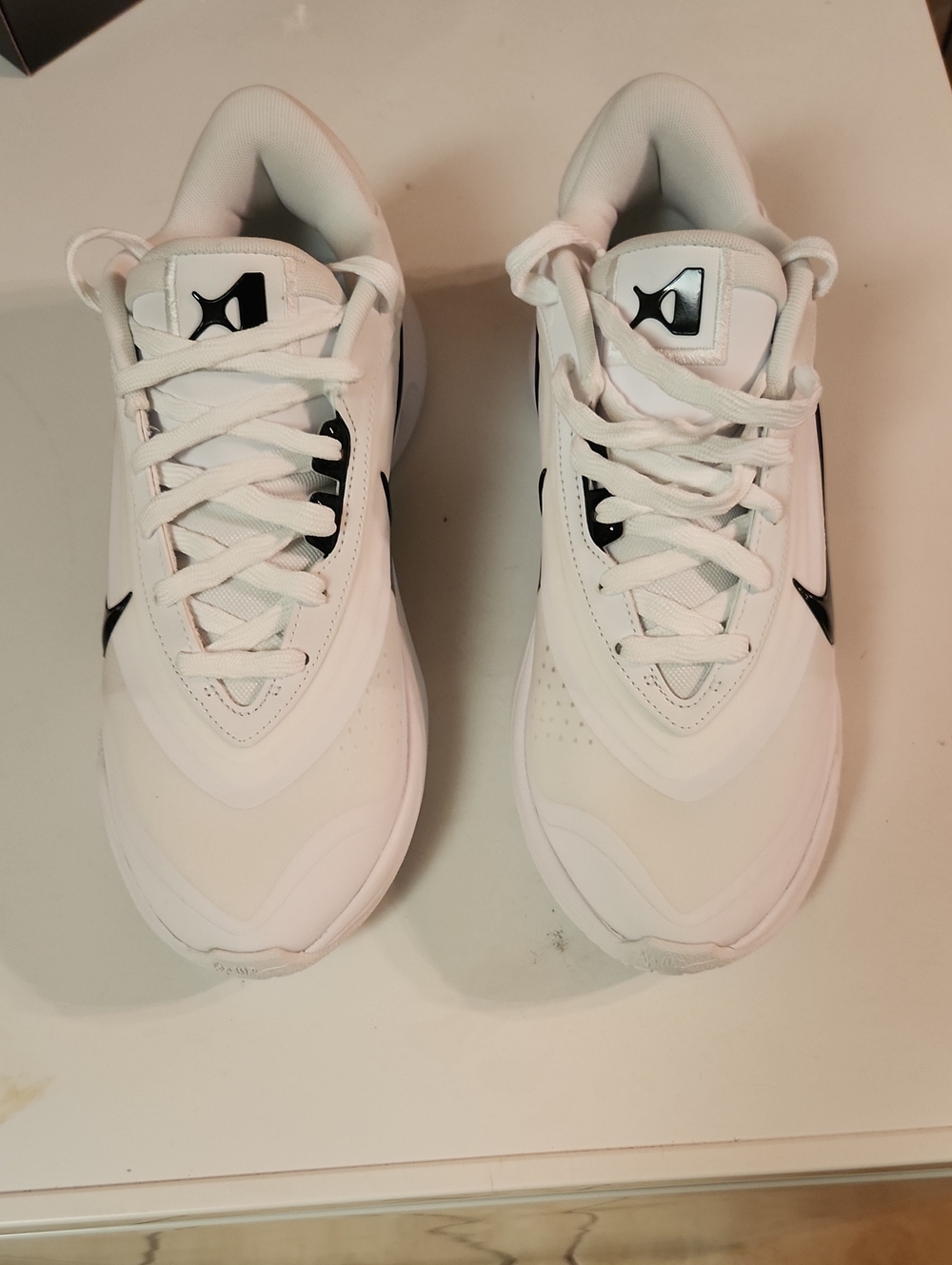 Nike A'one Women' Basketball Sneakers